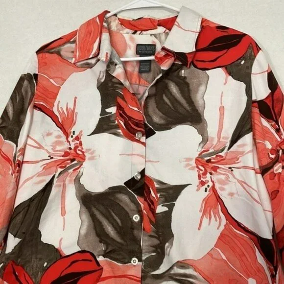 Chico's Blouse, 3/4 Sleeve Floral Button Up, Large - Picture 3 of 11